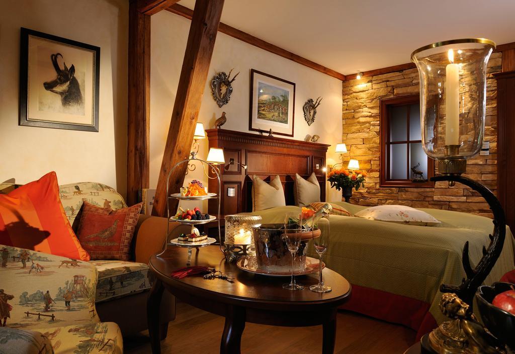 Relais & Chateaux Jagdhof Glashuette Bad Laasphe Room photo